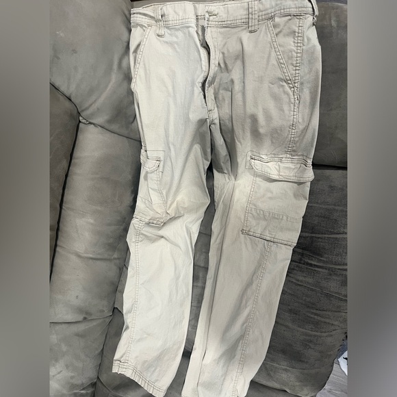 Wrangler Pants - Picture 2 of 5